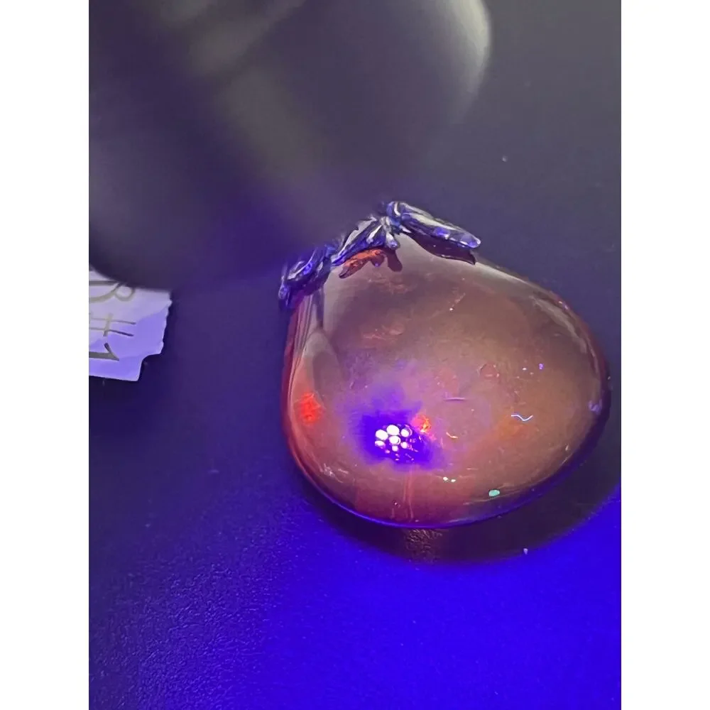 Genuine Dark Baltic Sea Amber Sterling Silver Teardrop Healing Stone Pendant‎